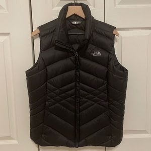 The North Face 550 Down Puffer Vest Full Zip